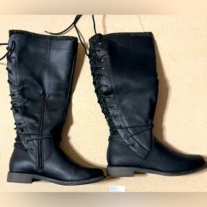 Elettra Back Lace-Up Flat Boot